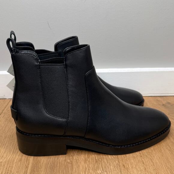 NWT Cole Haan Women's Nora Bootie Black Leather Ankle Chelsea Boot W22260 - Picture 3 of 10